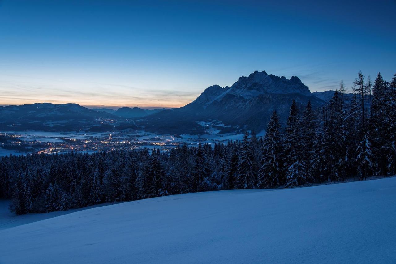 Hotel Alpin Tyrol - Kitzbueheler Alpen Санкт-Йоганн Экстерьер фото