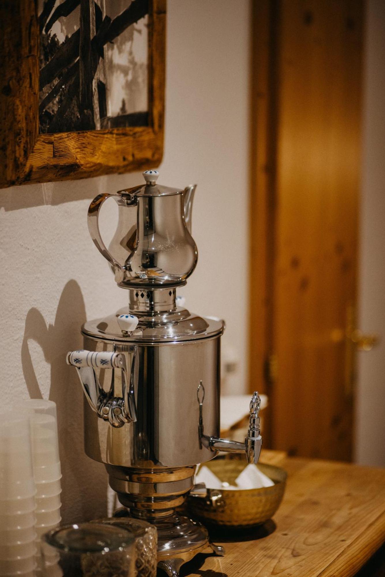 Hotel Alpin Tyrol - Kitzbueheler Alpen Санкт-Йоганн Экстерьер фото